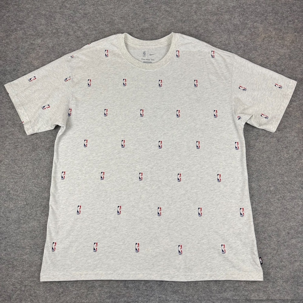 Nike Tee NBA Logo All Over Print Loose Fit T-Shirt Cotton Gray Mens Large L‎